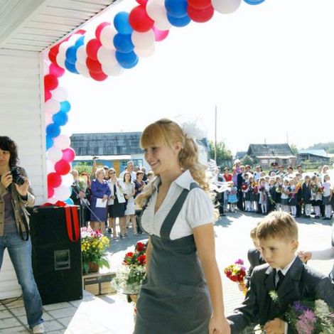 Открытие школы в поселке Северный. Фото Алены Ведерниковой
